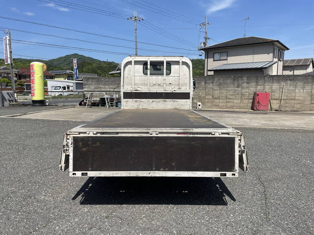 日野デュトロ平ボディ小型（2t・3t）[写真14]