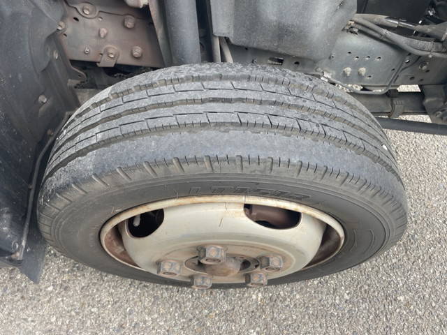 トヨタダイナ幌ウイング小型（2t・3t）[写真12]