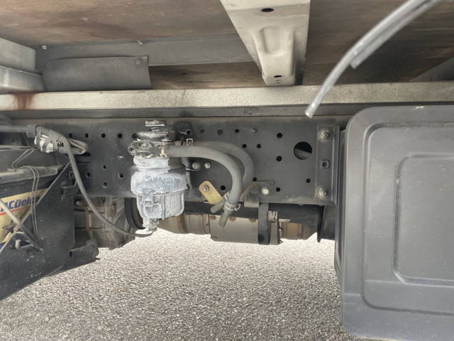 トヨタダイナ幌ウイング小型（2t・3t）[写真15]