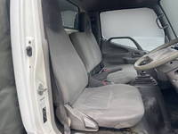 トヨタダイナ幌ウイング小型（2t・3t）[写真28]