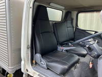 三菱ふそうキャンターアルミバン小型（2t・3t）[写真30]