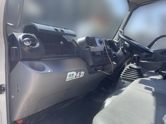 トヨタダイナ高所作業車小型（2t・3t）[写真30]