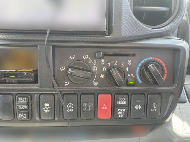 トヨタダイナ高所作業車小型（2t・3t）[写真36]