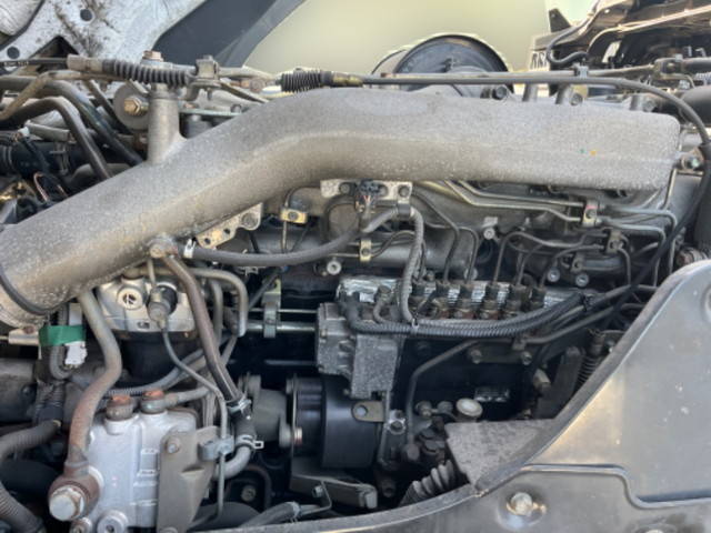 いすゞギガトレーラーヘッド（トラクターヘッド）大型（10t）[写真19]