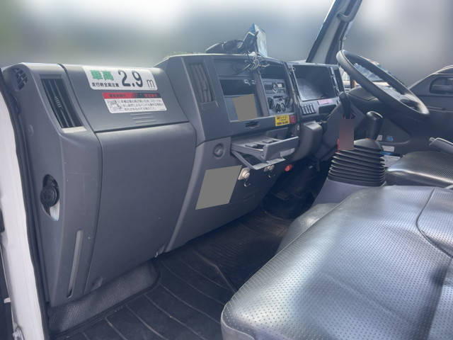 いすゞエルフ高所作業車小型（2t・3t）[写真28]