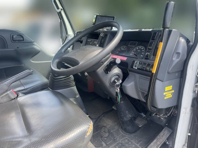 いすゞエルフ高所作業車小型（2t・3t）[写真30]