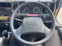 いすゞエルフ高所作業車小型（2t・3t）[写真32]