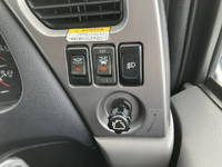 UDトラックスクオンアルミウイング大型（10t）[写真36]