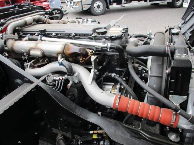 三菱ふそうファイタークレーン4段中型（4t）[写真16]