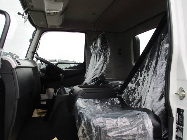 三菱ふそうファイタークレーン4段中型（4t）[写真09]