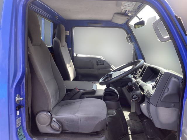 いすゞエルフ平ボディ小型（2t・3t）[写真26]