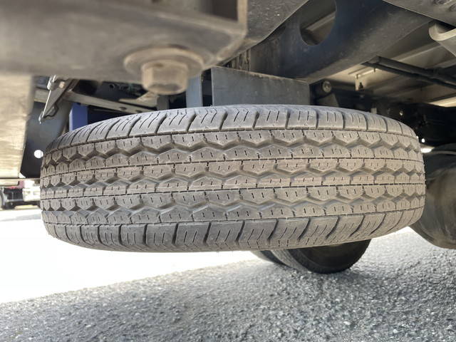 いすゞエルフ冷凍車（冷蔵車）小型（2t・3t）[写真22]