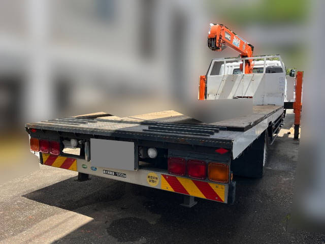 三菱ふそうファイターセルフクレーン3段増トン（6t・8t）[写真02]