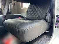 三菱ふそうファイターセルフクレーン3段増トン（6t・8t）[写真28]