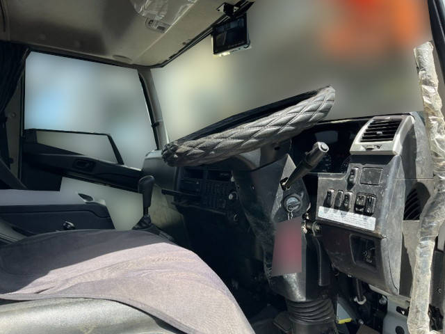 三菱ふそうファイターセルフクレーン3段増トン（6t・8t）[写真30]