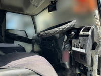 三菱ふそうファイターセルフクレーン3段増トン（6t・8t）[写真30]