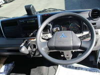 三菱ふそうキャンターアルミウイング小型（2t・3t）[写真15]