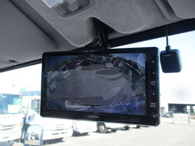 三菱ふそうキャンターアルミウイング小型（2t・3t）[写真18]