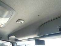 いすゞフォワードアルミウイング中型（4t）[写真12]