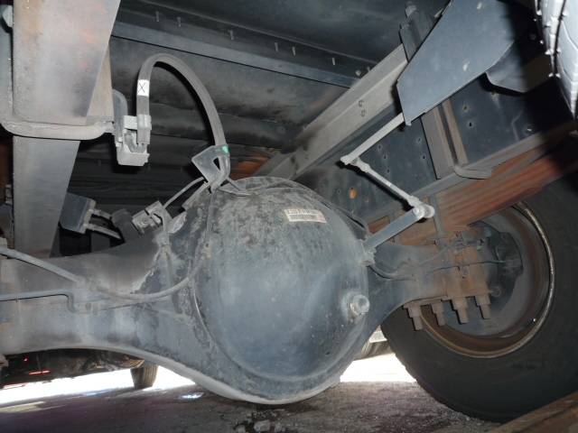 いすゞフォワードアルミウイング中型（4t）[写真19]