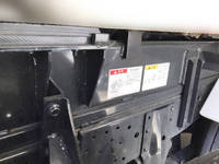 いすゞエルフコンテナ専用車小型（2t・3t）[写真12]