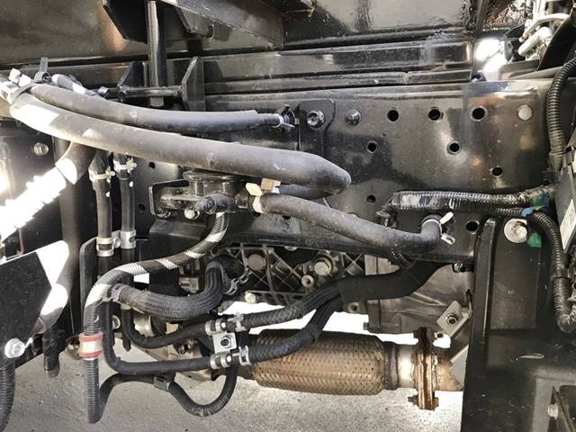 いすゞエルフコンテナ専用車小型（2t・3t）[写真13]