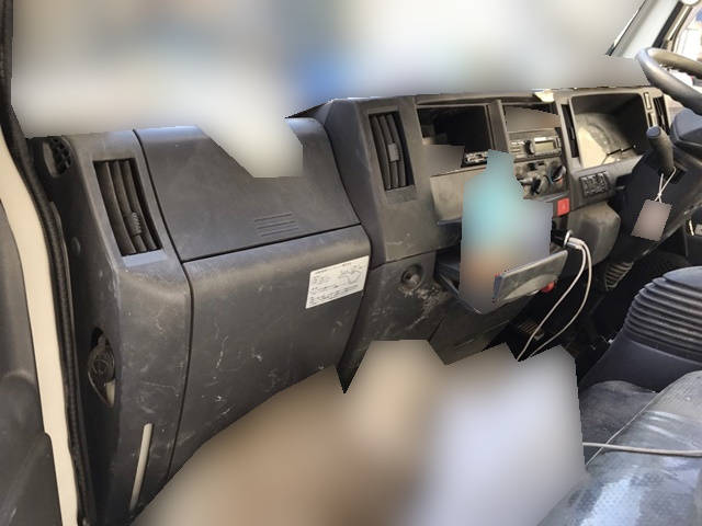 いすゞエルフコンテナ専用車小型（2t・3t）[写真19]