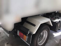 いすゞエルフコンテナ専用車小型（2t・3t）[写真05]