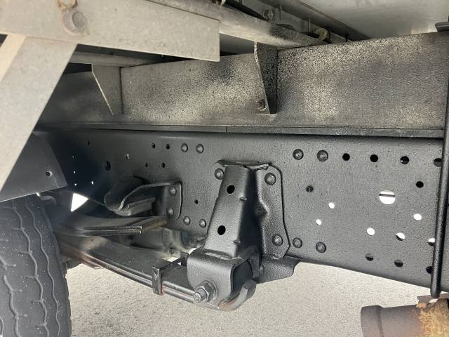 いすゞエルフアルミバン小型（2t・3t）[写真14]