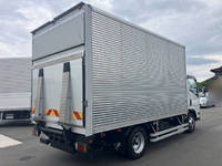 いすゞエルフアルミバン小型（2t・3t）[写真02]