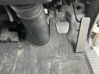 いすゞエルフアルミバン小型（2t・3t）[写真32]