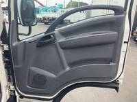 いすゞエルフアルミバン小型（2t・3t）[写真33]