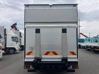 いすゞエルフアルミバン小型（2t・3t）[写真06]