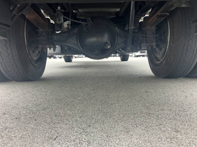 いすゞエルフアルミバン小型（2t・3t）[写真09]