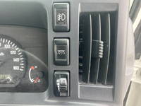 いすゞエルフ平ボディ小型（2t・3t）[写真11]