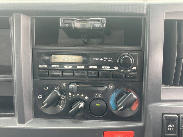 いすゞエルフ平ボディ小型（2t・3t）[写真14]