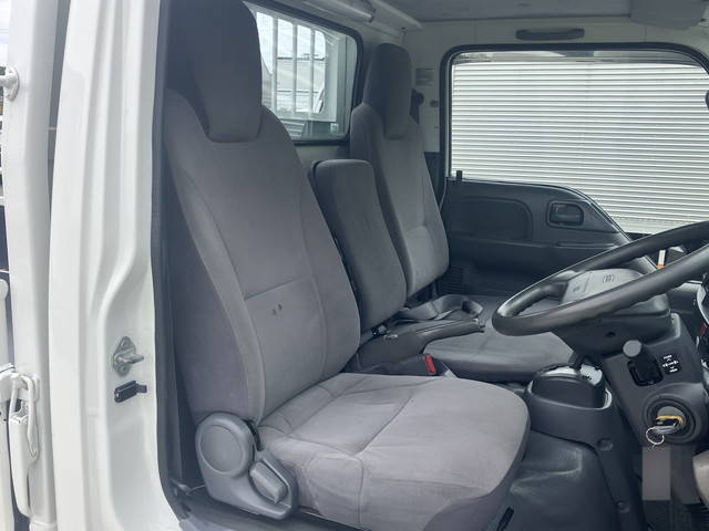 いすゞエルフ平ボディ小型（2t・3t）[写真16]