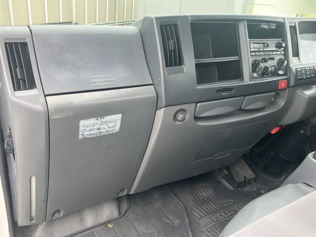 いすゞエルフ平ボディ小型（2t・3t）[写真20]