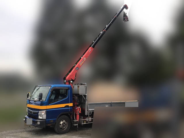 三菱ふそうキャンタークレーン4段小型（2t・3t）[写真08]