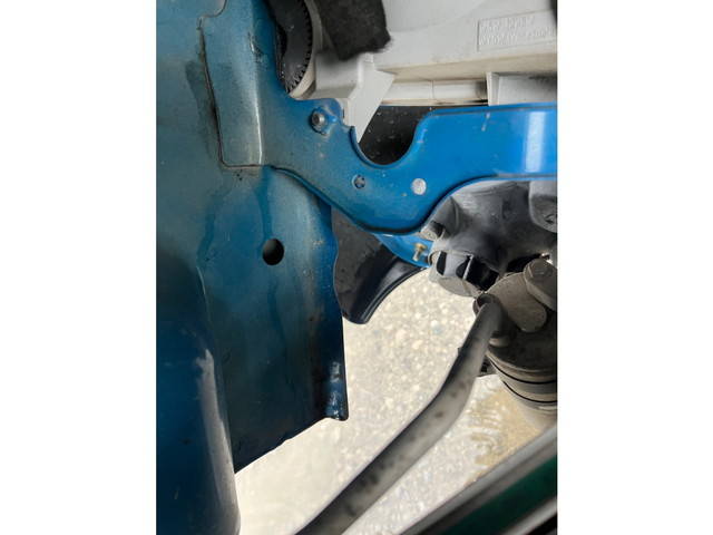 三菱ふそうキャンターダンプ小型（2t・3t）[写真15]