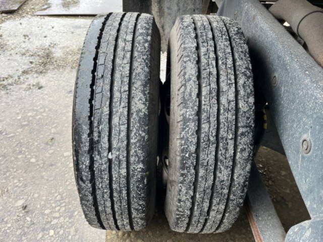 三菱ふそうキャンターダンプ小型（2t・3t）[写真19]