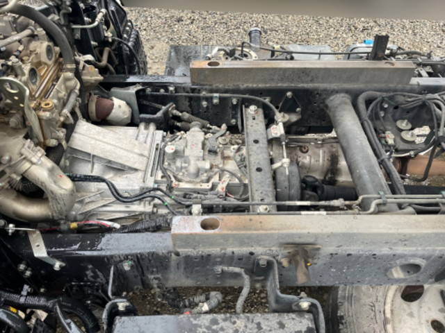 三菱ふそうキャンターダンプ小型（2t・3t）[写真24]