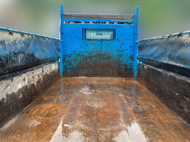 三菱ふそうキャンターダンプ小型（2t・3t）[写真09]