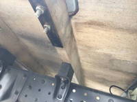 三菱ふそうキャンター平ボディ小型（2t・3t）[写真13]