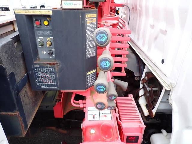 日野デュトロクレーン3段小型（2t・3t）[写真13]