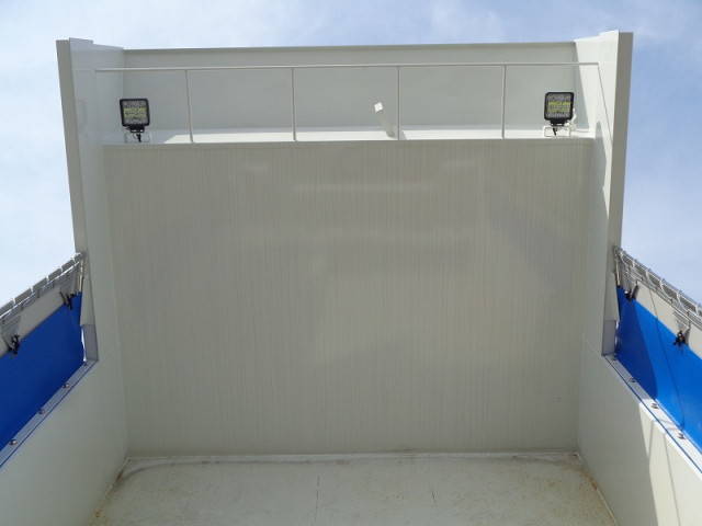 三菱ふそうファイターダンプ増トン（6t・8t）[写真10]