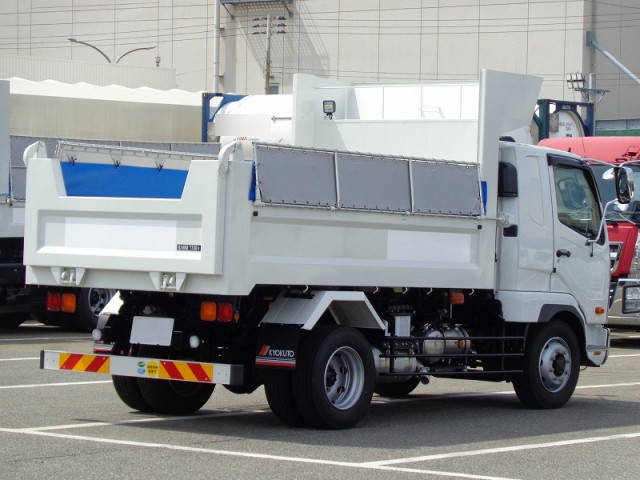 三菱ふそうファイターダンプ増トン（6t・8t）[写真02]