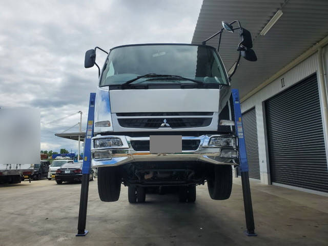 三菱ふそうファイターセルフクレーン4段増トン（6t・8t）[写真06]