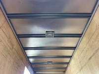 いすゞエルフアルミバン小型（2t・3t）[写真10]