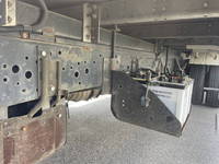 いすゞエルフアルミバン小型（2t・3t）[写真15]